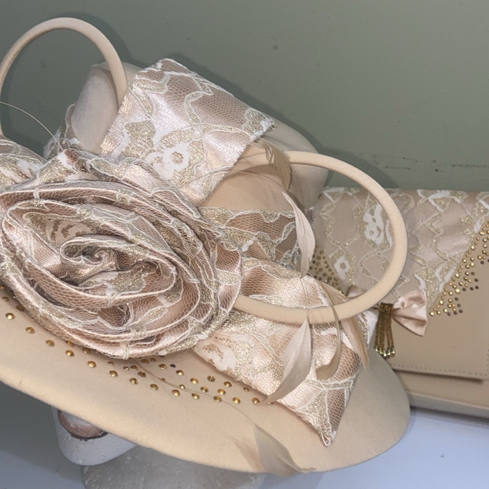 Beautiful Matching Hat & Clutch by bmj Studio